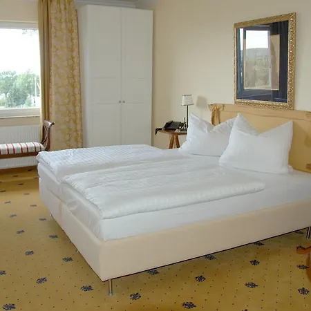 Hotel Landsitz Kapellenhoehe, Garni 3*